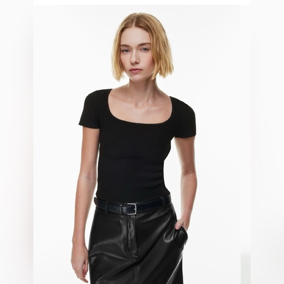 Aritzia Women's Babaton Sculpt Knit Yellow Blouse Size $78 Size L - Picture 2 of 5